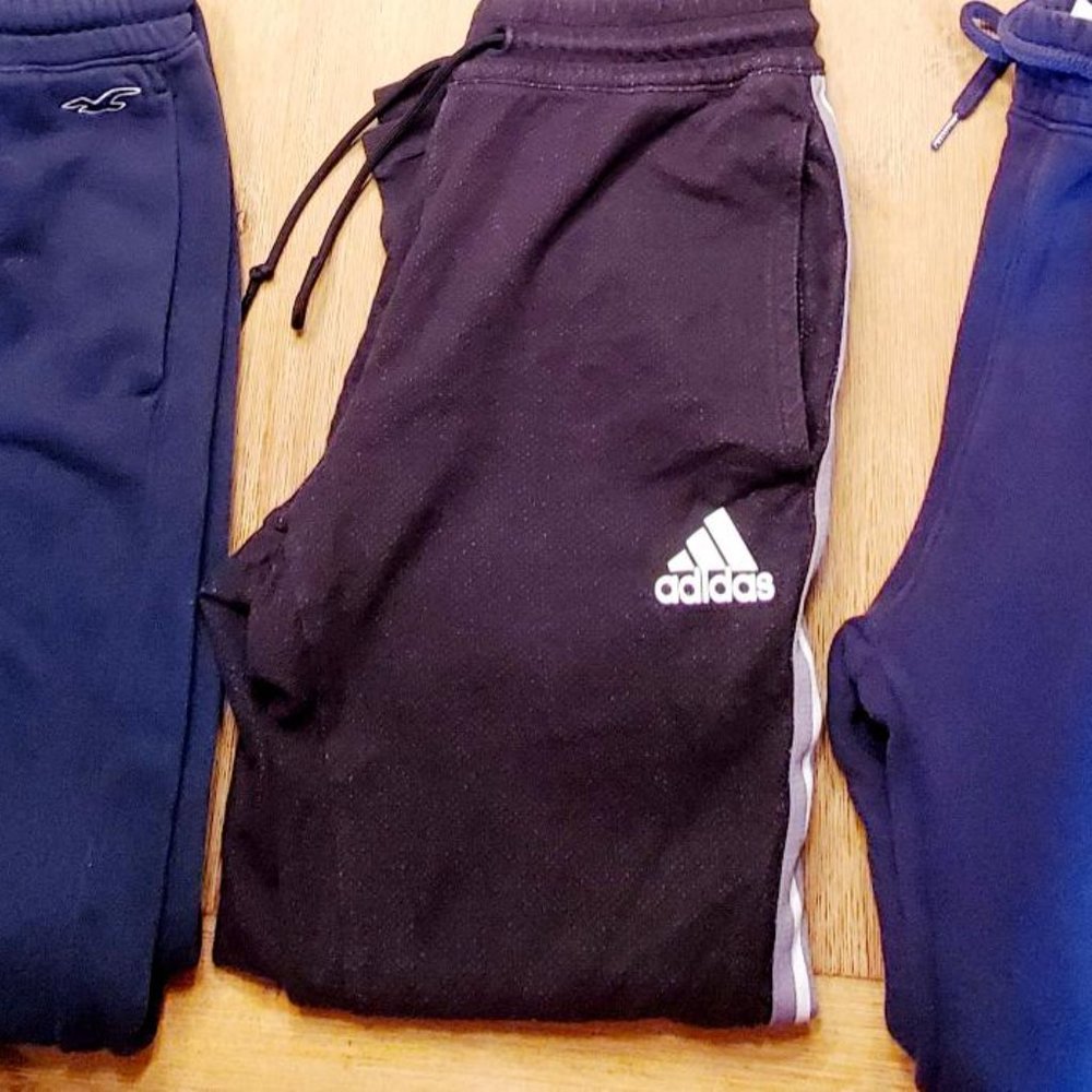 Boys Adidas/Hollister Joggers